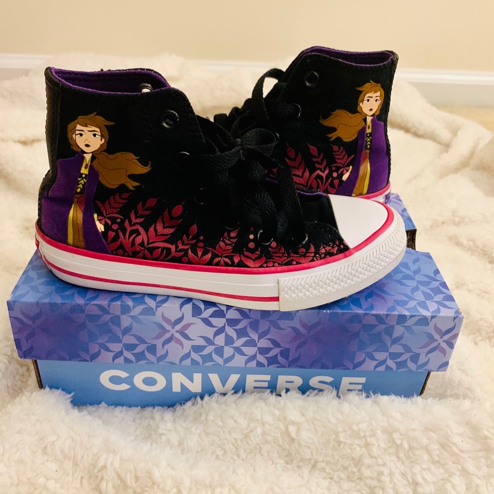 Chuck Taylor All Star Frozen ll Hi Top Sneaker